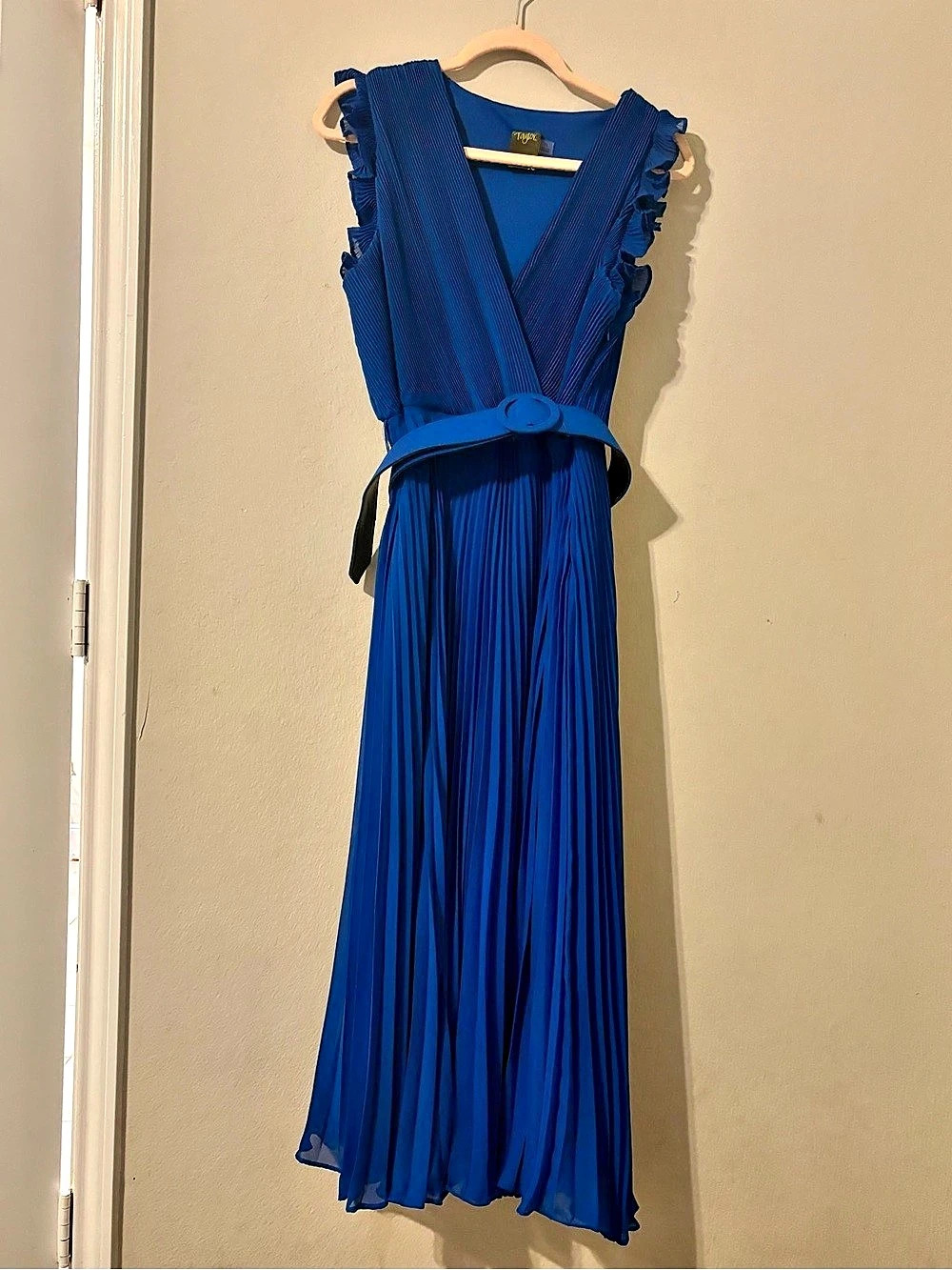 Taylor Pleated Maxi Dress in Blue Size 14 Like New